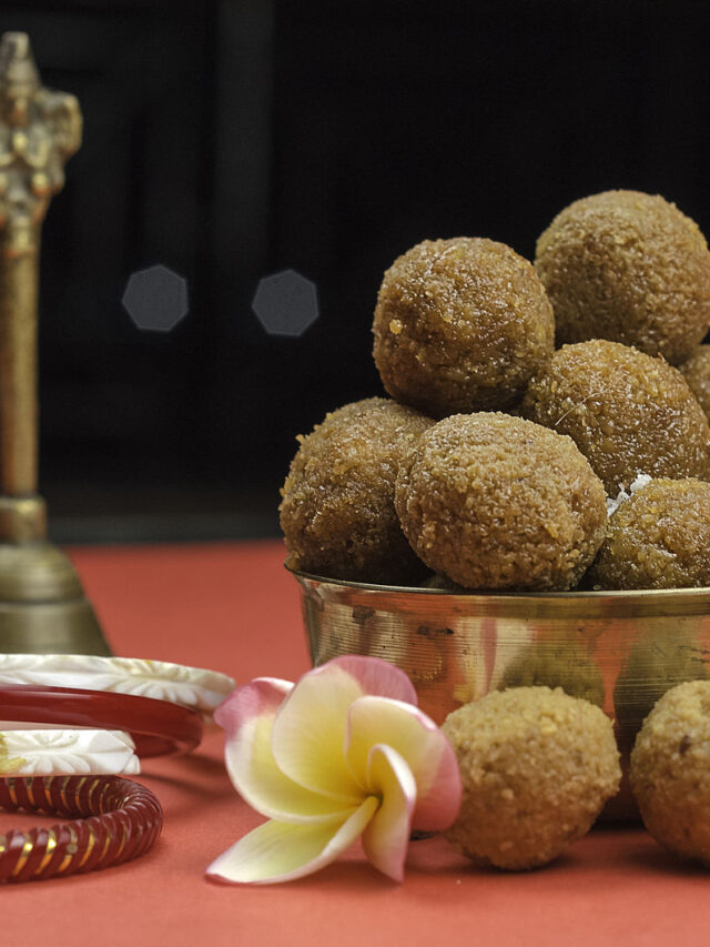 8 Sweets To Have On Durga Puja!