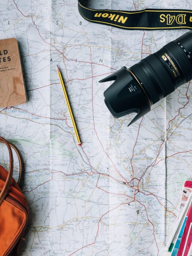 Essential Travel Gadgets To Buy!